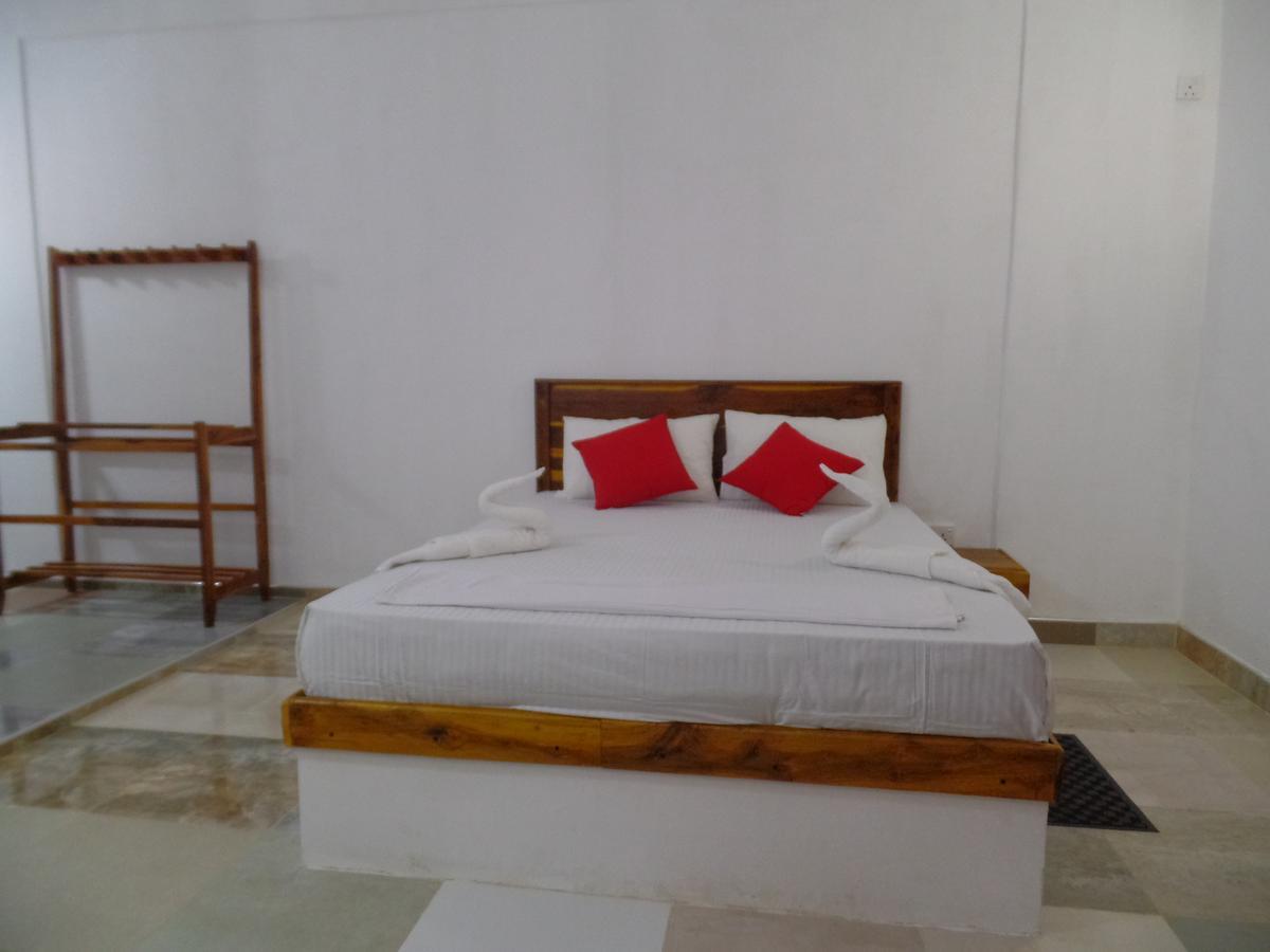 Amaya River Side Homestay Sigirîya Extérieur photo