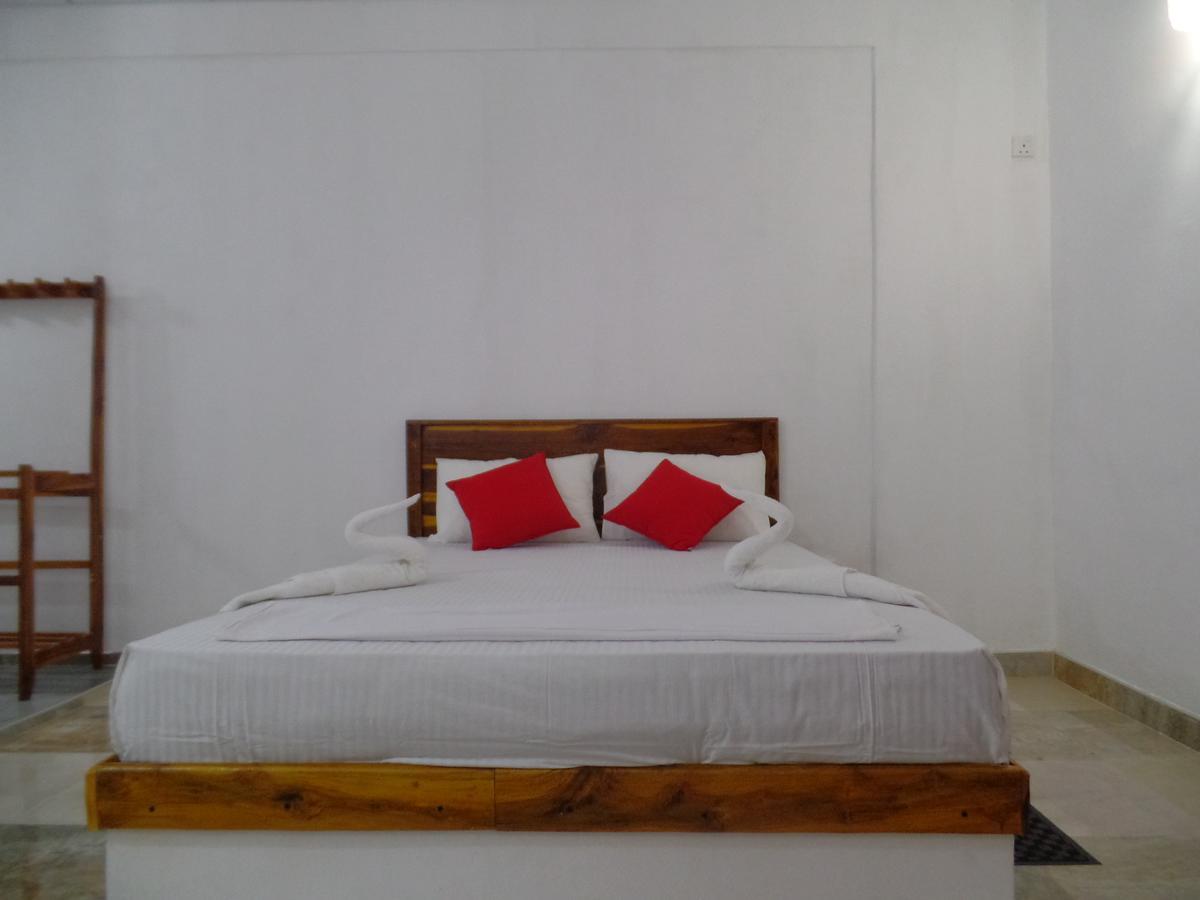 Amaya River Side Homestay Sigirîya Extérieur photo