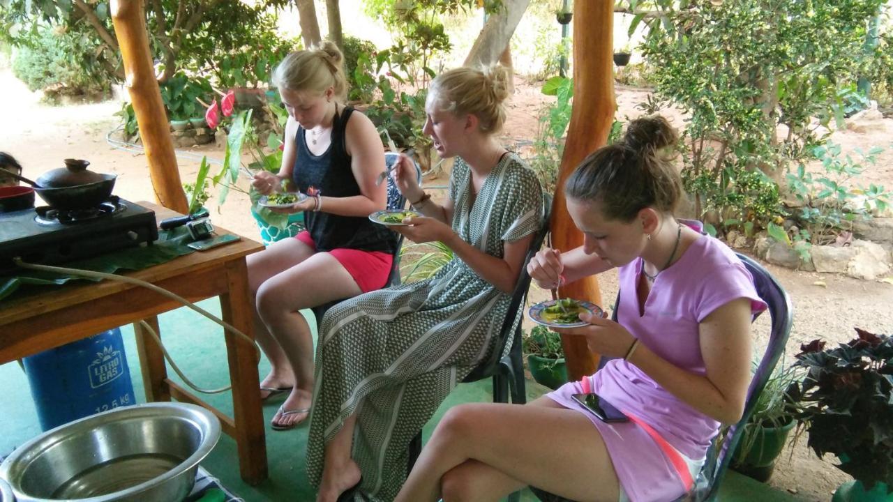 Amaya River Side Homestay Sigirîya Extérieur photo