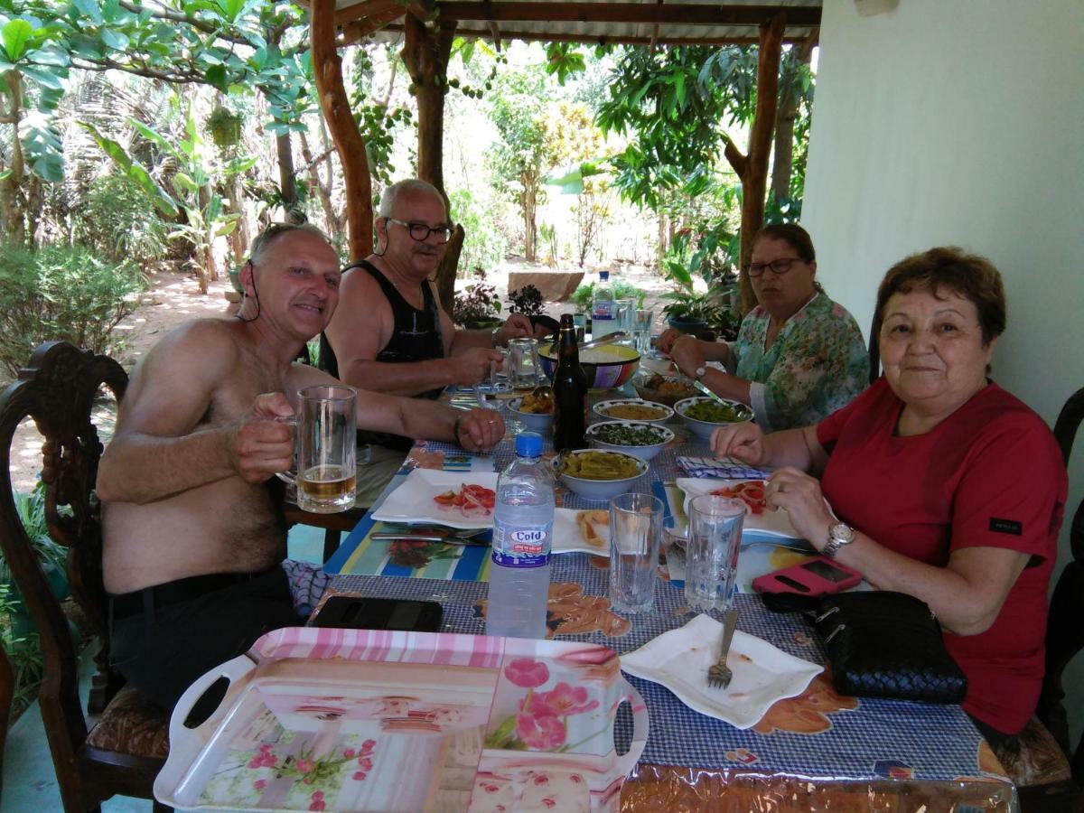 Amaya River Side Homestay Sigirîya Extérieur photo